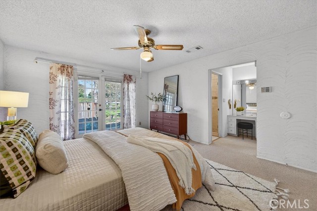 Detail Gallery Image 42 of 74 For 5867 E Club View, Fresno,  CA 93727 - 4 Beds | 2/1 Baths