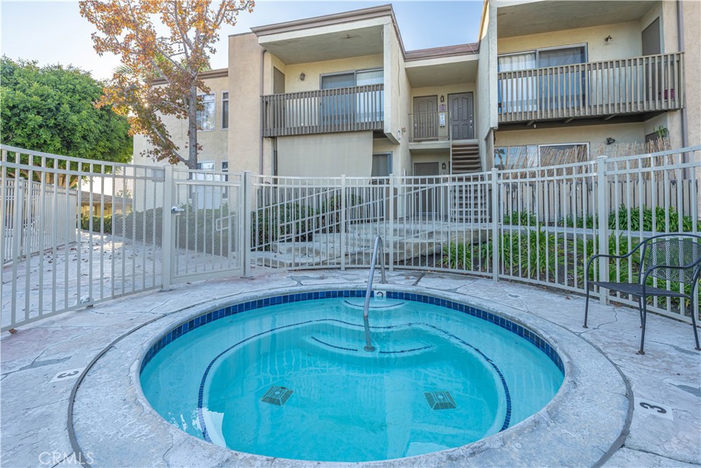 432 Edgehill Lane 83