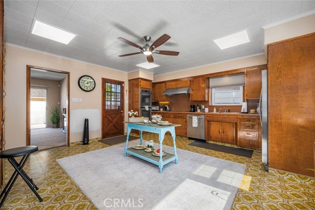 5921 East Rosebay East photo 7