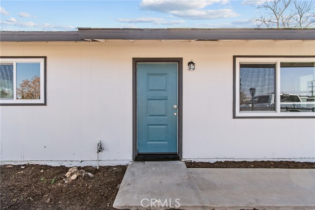 16245 Pine Street, Hesperia CA: https://media.crmls.org/medias/0286d50e-111c-4f6c-941e-ad2e841a225a.jpg