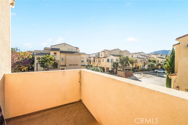 Detail Gallery Image 17 of 47 For 31210 Strawberry Tree, Temecula,  CA 92592 - 3 Beds | 2/1 Baths