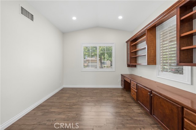 Detail Gallery Image 8 of 59 For 14 Sagebrush Way, Azusa,  CA 91702 - 4 Beds | 3 Baths