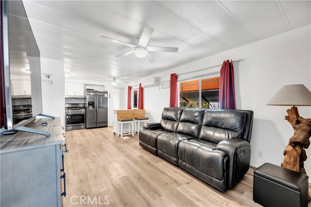 Detail Gallery Image 7 of 16 For 25526 Redlands #101,  Loma Linda,  CA 92354 - 2 Beds | 1 Baths