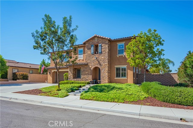 Detail Gallery Image 5 of 62 For 35141 Lantern Light Dr, Winchester,  CA 92596 - 5 Beds | 3/1 Baths