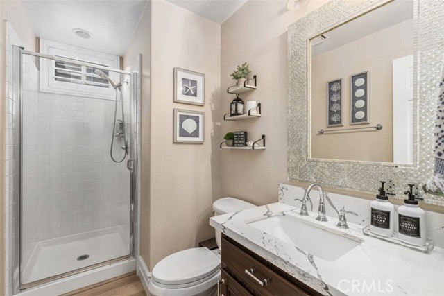 12 La Perla, Lake Forest CA: https://media.crmls.org/medias/028be53e-1b3c-4fa0-afae-f531d705e0fa.jpg