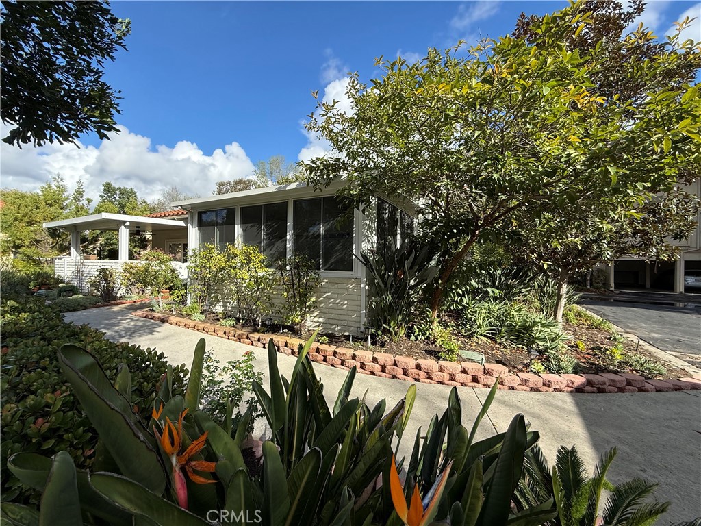 899 Ronda Sevilla, #B #B