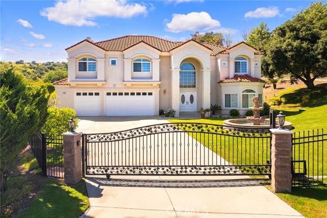 Detail Gallery Image 2 of 56 For 1036 Alpine Ct, Chino Hills,  CA 91709 - 4 Beds | 3/1 Baths