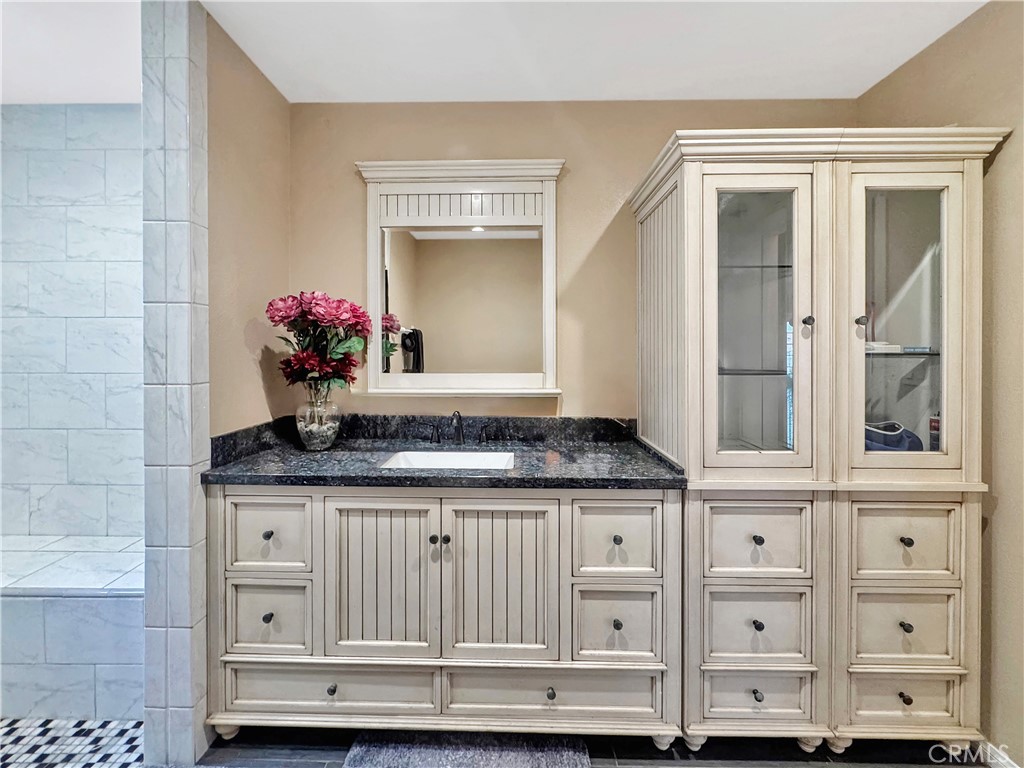 028e318e 1810 40f0 8b5b 0d1849c27b19