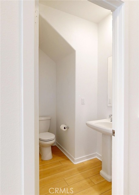 Detail Gallery Image 15 of 33 For 8421 Gabrielino Ct, Rancho Cucamonga,  CA 91730 - 3 Beds | 2/1 Baths