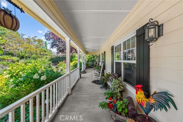 Detail Gallery Image 8 of 75 For 13678 Scenic Crest Dr, Yucaipa,  CA 92399 - 4 Beds | 2/1 Baths