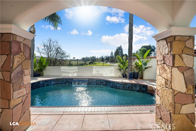 Detail Gallery Image 35 of 54 For 15001 Colonia De Las Rosas, Bakersfield,  CA 93306 - 4 Beds | 3/1 Baths