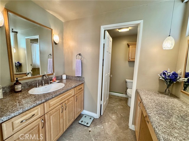 19020 Killoch Way, Porter Ranch CA: https://media.crmls.org/medias/0291dfaf-e89b-41bc-a022-5251765f3317.jpg