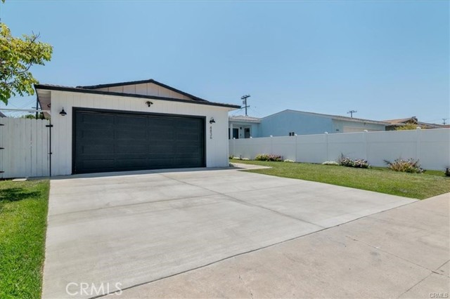 4836 W 134th Place, Hawthorne CA: https://media.crmls.org/medias/0292f650-2767-47bf-af36-85b988d75062.jpg