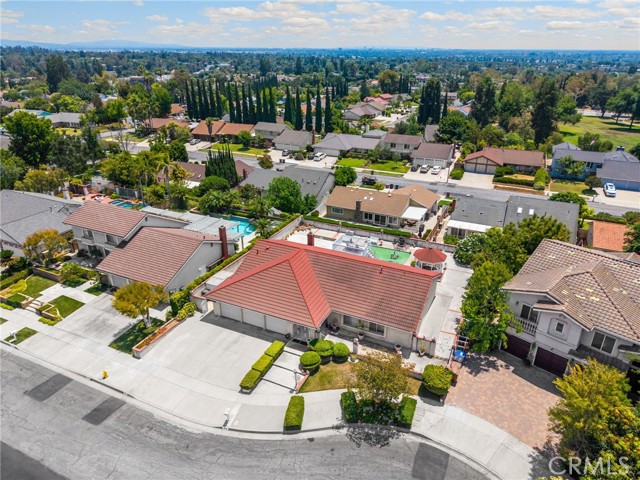 Detail Gallery Image 2 of 33 For 1516 Mesa Verde, Fullerton,  CA 92833 - 4 Beds | 2 Baths