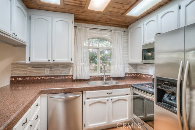 Detail Gallery Image 16 of 54 For 6040 Tiffin Ct, Magalia,  CA 95954 - 4 Beds | 2/1 Baths
