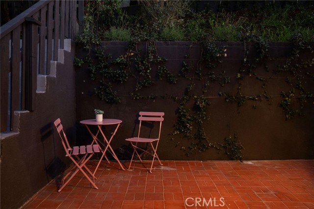 Detail Gallery Image 54 of 57 For 1321 Wildwood Dr, Los Angeles,  CA 90041 - 3 Beds | 2 Baths