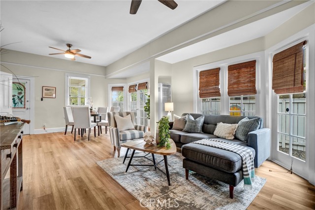 Detail Gallery Image 14 of 50 For 151 N Lincoln, Fullerton,  CA 92831 - 4 Beds | 4 Baths