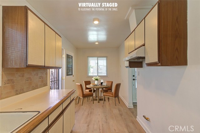 Detail Gallery Image 8 of 29 For 13317 Bixler, Downey,  CA 90242 - 2 Beds | 1 Baths