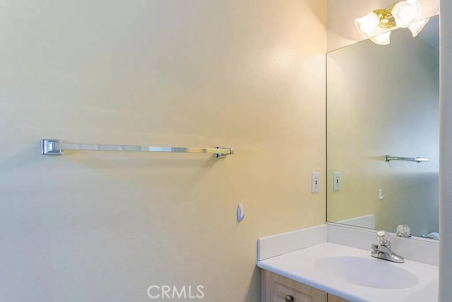 Detail Gallery Image 19 of 24 For 1159 Steuben St, Pasadena,  CA 91106 - 3 Beds | 2/1 Baths