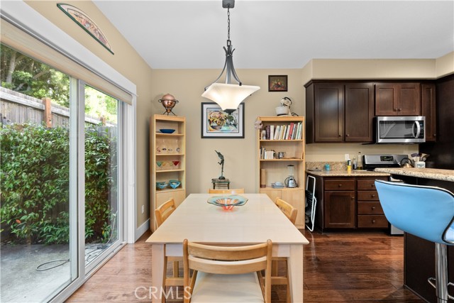 Detail Gallery Image 15 of 35 For 304 Creekview Ct, Arroyo Grande,  CA 93420 - 3 Beds | 2/1 Baths