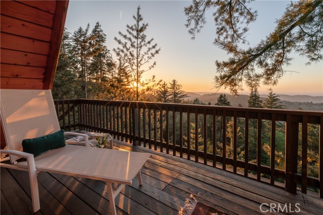24032 Skyland Drive, Crestline CA: https://media.crmls.org/medias/0295eb3c-4c67-495a-86e2-3c24a63505d4.jpg