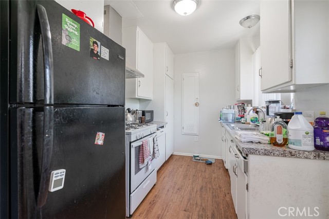 530 540 N Catalina Avenue, Pasadena CA: https://media.crmls.org/medias/02966b71-9daa-4869-98ce-6a0f25e4fbf1.jpg