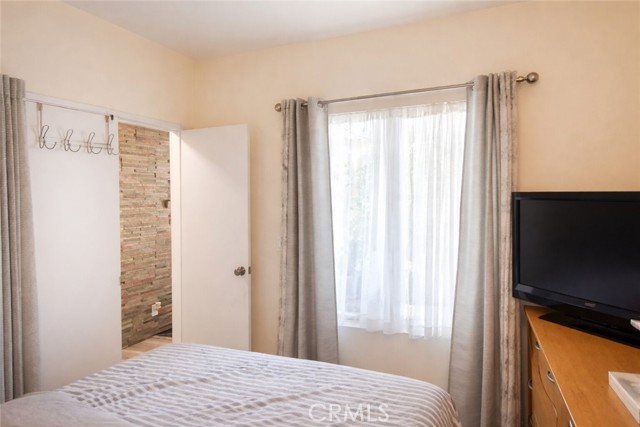 Detail Gallery Image 13 of 23 For 12061 Brighton Riv, Unit 47, Fountain Valley,  CA 92708 - 2 Beds | 1 Baths