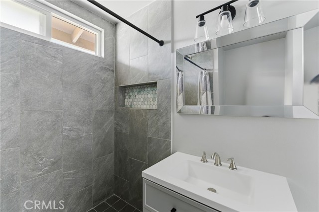 Detail Gallery Image 15 of 36 For 766 Robert Dr, Hemet,  CA 92543 - 3 Beds | 2 Baths