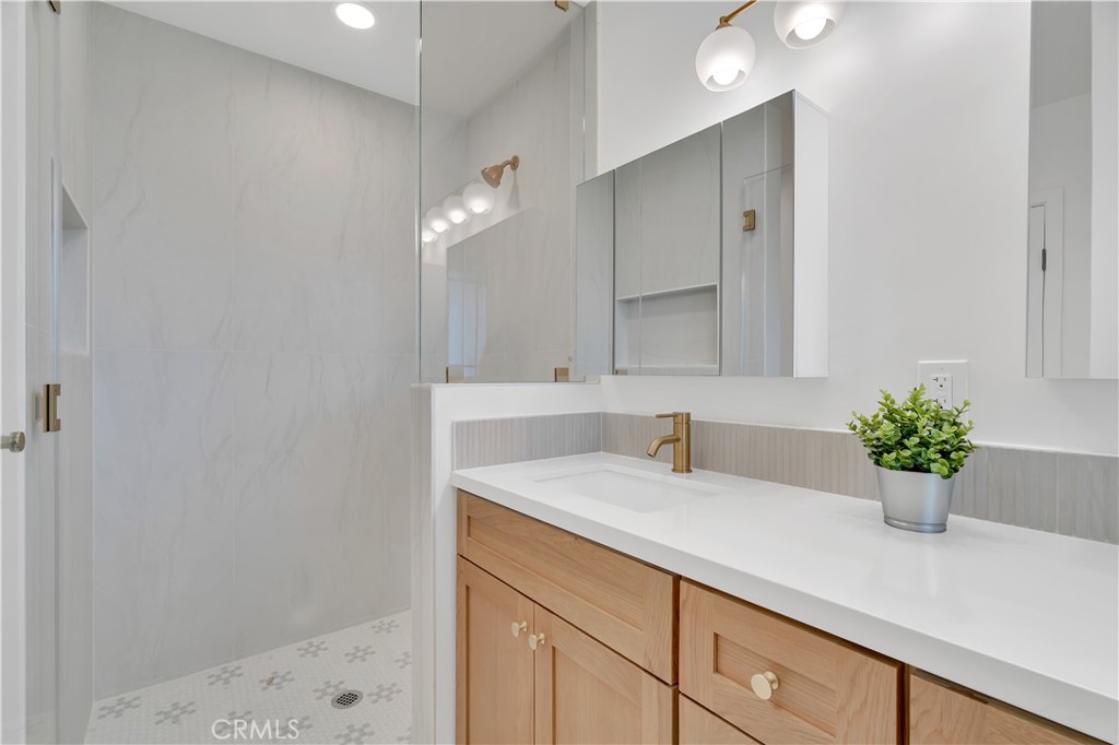 0297813D 2Cac 4B13 B590 Df764C4E1Ae4 10525 S 5Th Avenue, Inglewood, Ca 90303 &Lt;Span Style='BackgroundColor:transparent;Padding:0Px;'&Gt; &Lt;Small&Gt; &Lt;I&Gt; &Lt;/I&Gt; &Lt;/Small&Gt;&Lt;/Span&Gt;