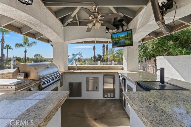 Detail Gallery Image 59 of 70 For 1042 Coronet, Riverside,  CA 92506 - 4 Beds | 4/1 Baths