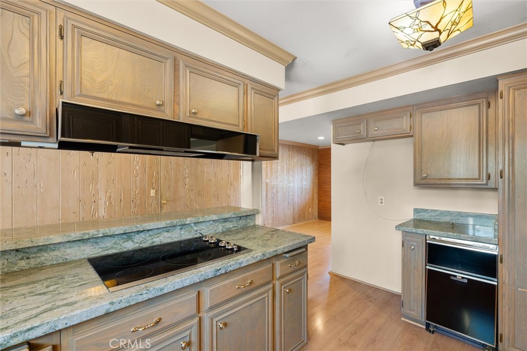 MLS #SR25236026 image #11