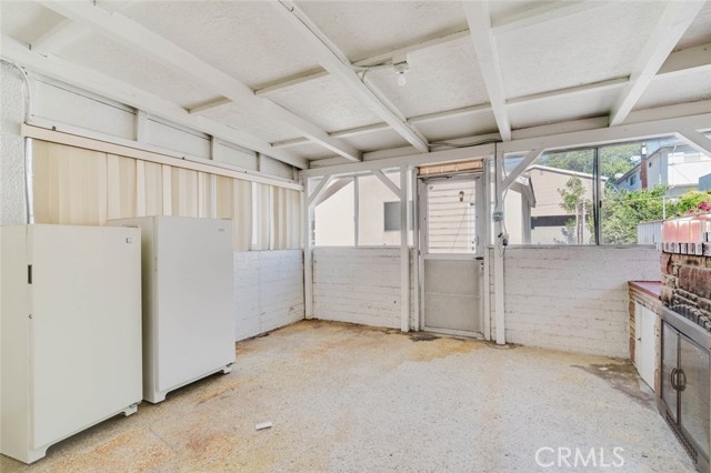 735 East Verdugo Avenue photo 29