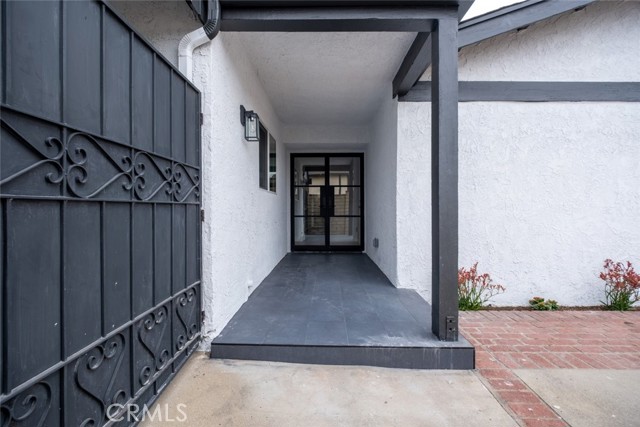 Detail Gallery Image 4 of 28 For 12345 Cohasset St, North Hollywood,  CA 91605 - 3 Beds | 2 Baths