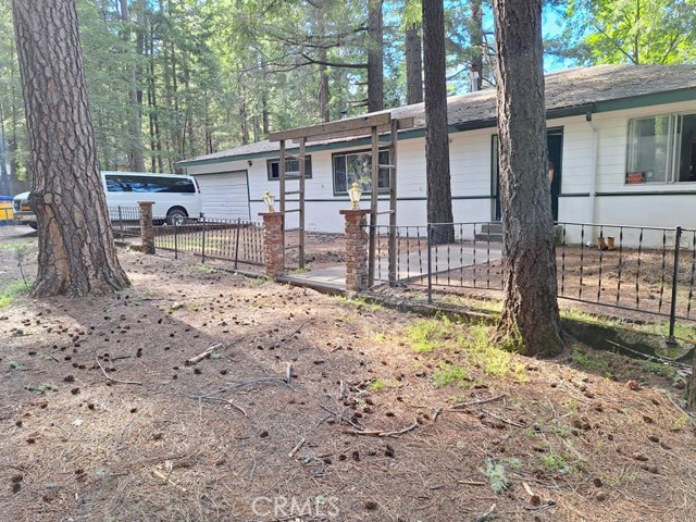 Detail Gallery Image 1 of 9 For 9630 Carrie Ln, Kelseyville,  CA 95451 - 5 Beds | 5/1 Baths