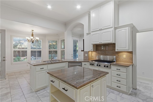 Image 15 of 66 For 2144 King Arthur Court