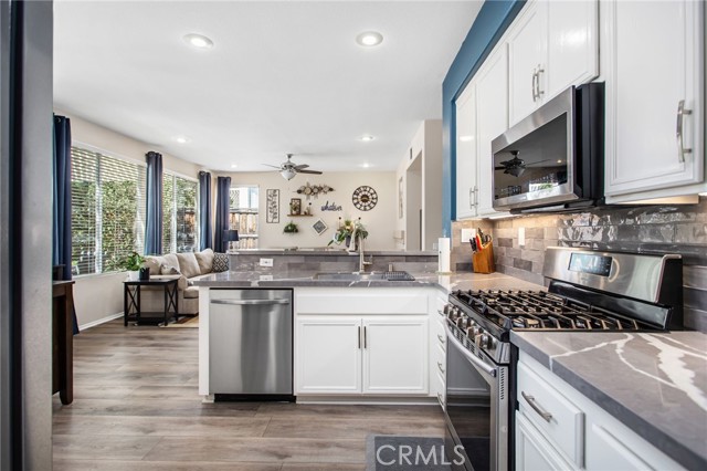 39691 Ashland Way, Murrieta CA: https://media.crmls.org/medias/029b72c6-2b5b-4221-9573-ba7bd9302dd1.jpg