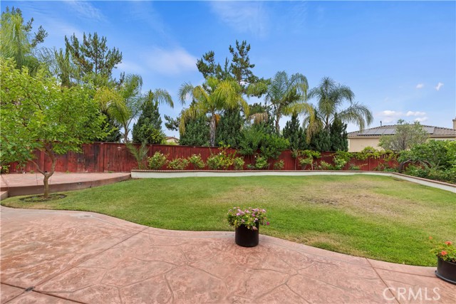 16183 Village Meadow Drive, Riverside CA: https://media.crmls.org/medias/029b9285-45ac-4baa-ba23-7fa691bbc32b.jpg