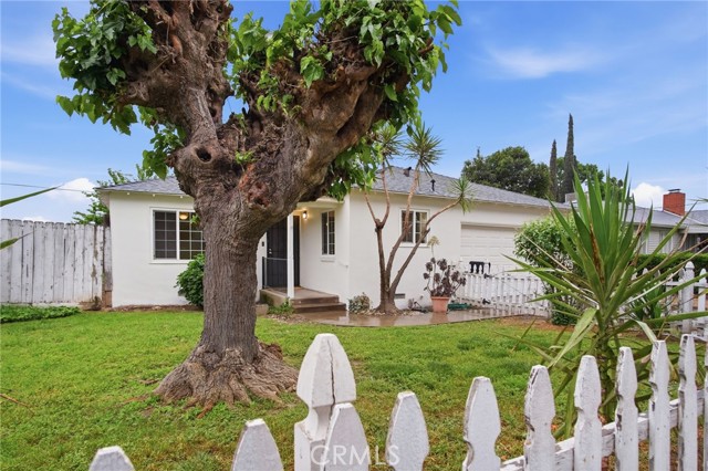 Detail Gallery Image 4 of 26 For 2728 Garrison St, Ceres,  CA 95307 - 3 Beds | 1 Baths