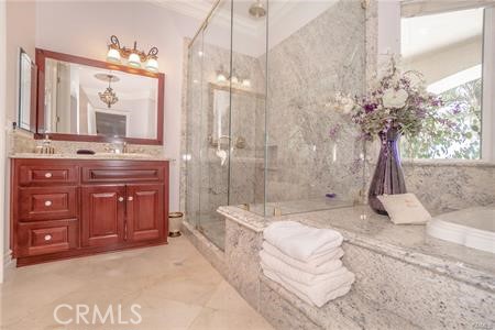 https://media.crmls.org/medias/029c3311-5141-4888-b70f-0cdaa611ec74.jpg?preset=X-Large