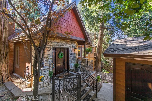 Image 3 of 39 For 1036 Venus Way