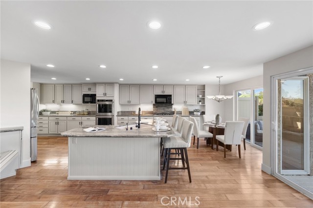 Detail Gallery Image 14 of 50 For 6535 E Paseo Murillo, Anaheim,  CA 92807 - 3 Beds | 2/1 Baths