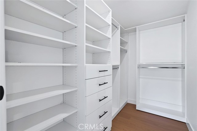 Detail Gallery Image 24 of 25 For 4424 Deanwood Dr, Woodland Hills,  CA 91364 - 5 Beds | 5/1 Baths