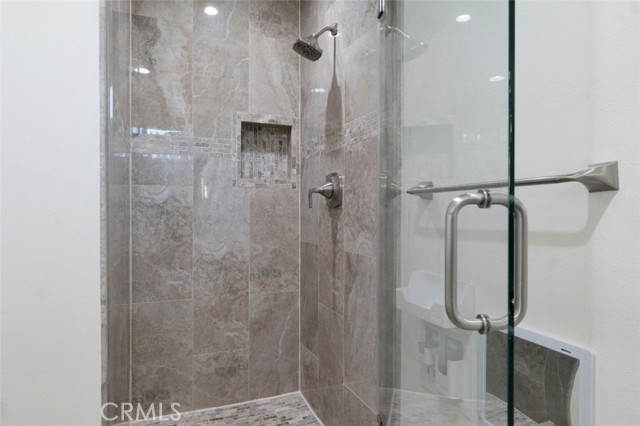22431 Miranda Street photo 31