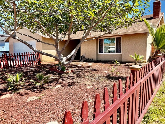 Detail Gallery Image 6 of 33 For 14210 Kingsway Ct, Moreno Valley,  CA 92553 - 4 Beds | 2 Baths