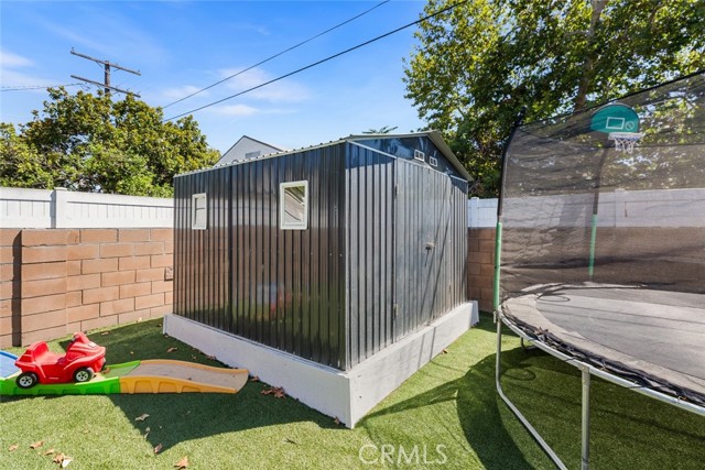 Detail Gallery Image 47 of 56 For 6608 Saint Clair Ave, North Hollywood,  CA 91606 - 4 Beds | 3 Baths