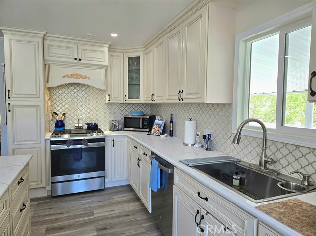 23777 Mulholland Hwy Spc 73, Calabasas CA: https://media.crmls.org/medias/029f756f-e390-4cac-8011-d5969ce097ac.jpg