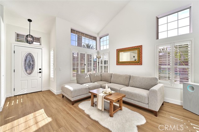 Image 3 of 35 For 11455 Foxglove Lane