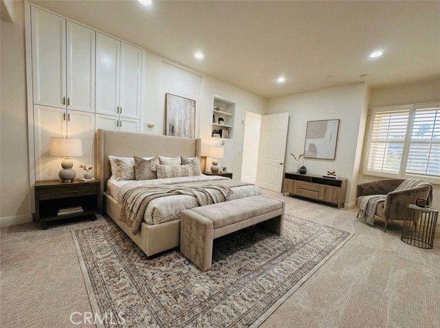 Detail Gallery Image 4 of 14 For 143 N Arnaz #204,  Beverly Hills,  CA 90211 - 2 Beds | 2/1 Baths