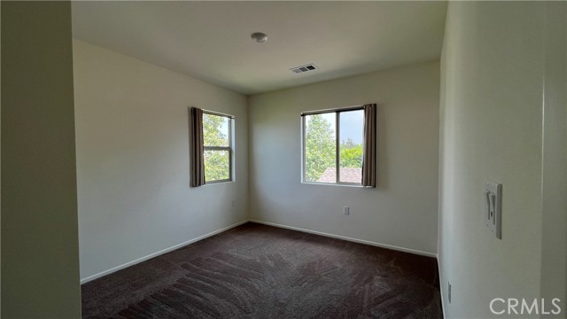 Detail Gallery Image 15 of 20 For 24709 6th St, San Bernardino,  CA 92410 - 3 Beds | 3 Baths