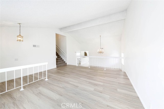 Detail Gallery Image 7 of 32 For 6720 E Swarthmore Dr, Anaheim Hills,  CA 92807 - 4 Beds | 3 Baths